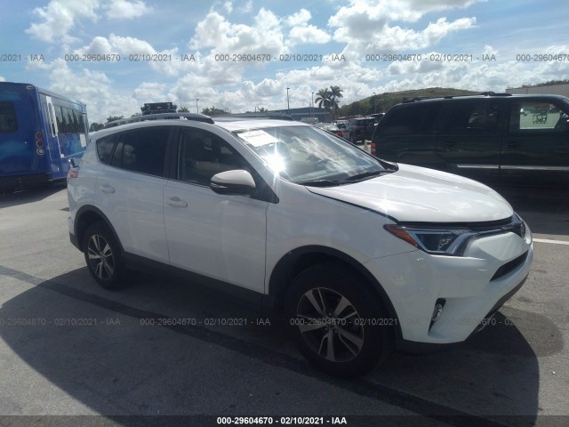 TOYOTA RAV4 2018 jtmwfrev0jd121106