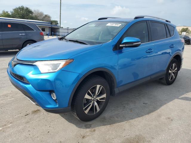 TOYOTA RAV4 XLE 2017 jtmwfrev1hj702626