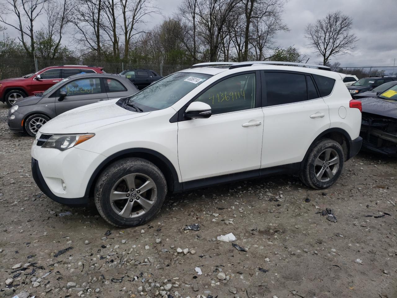 TOYOTA RAV 4 2015 jtmwfrev2fj044277