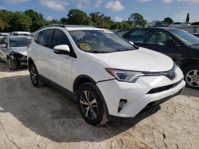 TOYOTA RAV4 XLE 2017 jtmwfrev2hd096395