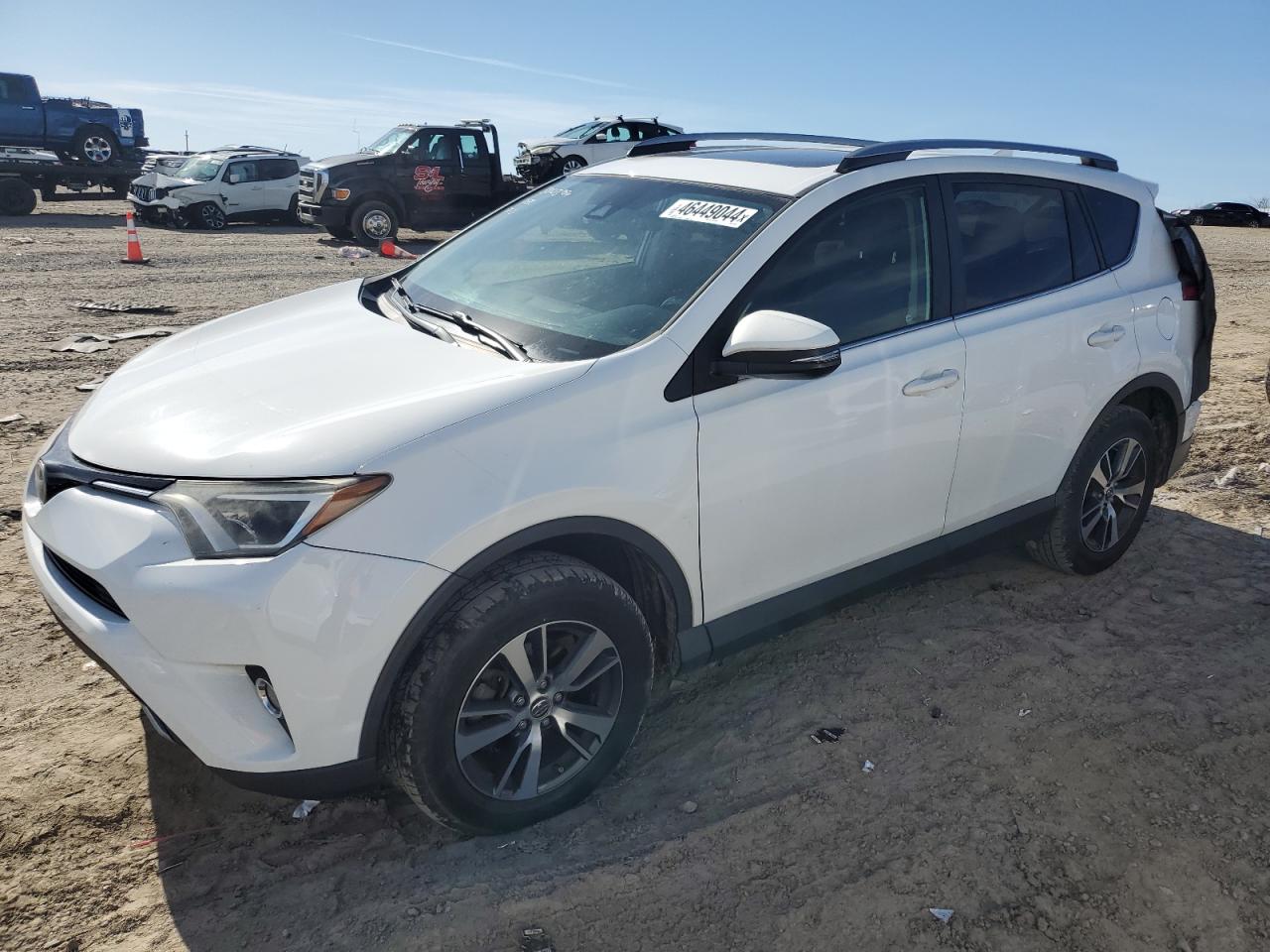 TOYOTA RAV 4 2017 jtmwfrev2hj113276