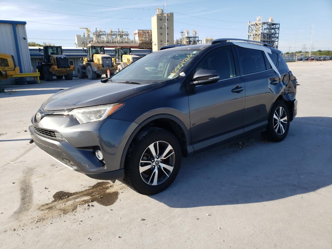 TOYOTA RAV 4 2017 jtmwfrev2hj122561