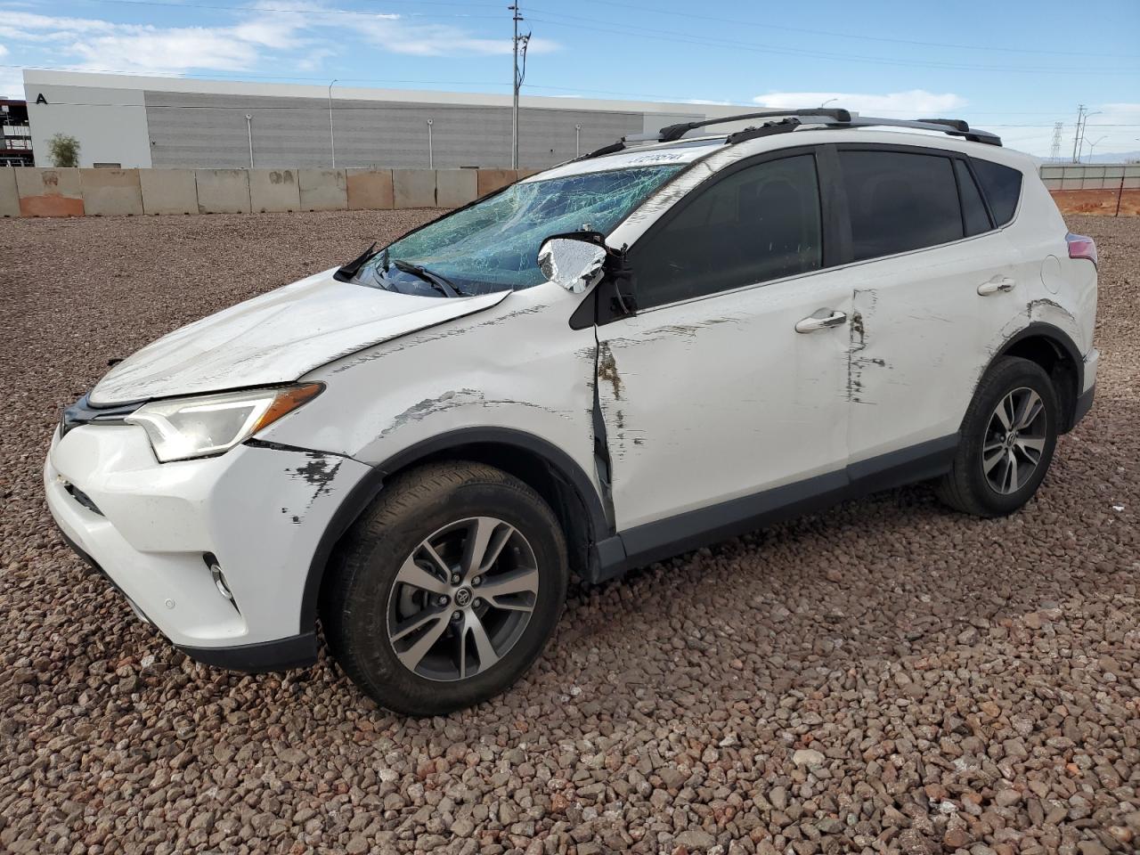 TOYOTA RAV 4 2018 jtmwfrev3jj160953