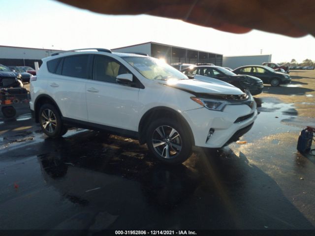 TOYOTA RAV4 2017 jtmwfrev4hj713734