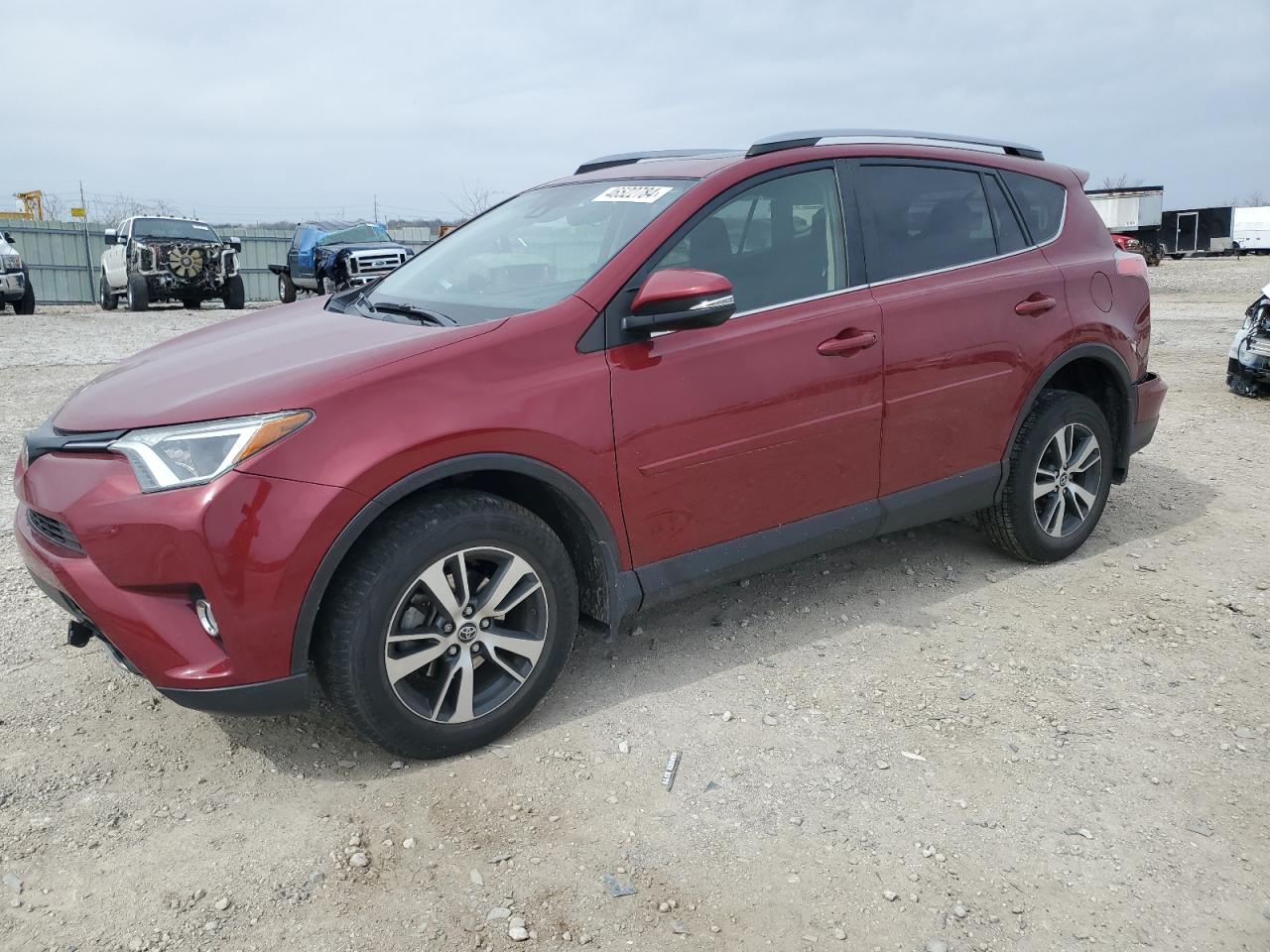 TOYOTA RAV 4 2018 jtmwfrev4jd118998