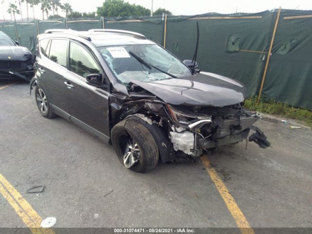 TOYOTA RAV4 2018 jtmwfrev4jj728790