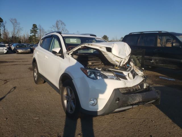 TOYOTA RAV4 XLE 2014 jtmwfrev5ej021588