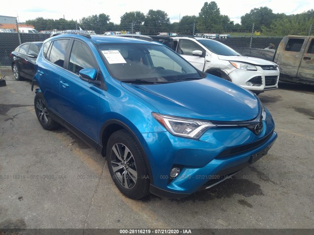 TOYOTA RAV4 2017 jtmwfrev5hj717601