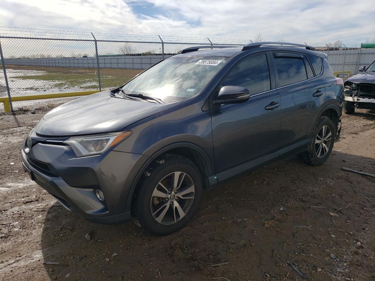 TOYOTA RAV 4 2017 jtmwfrev6hd095296