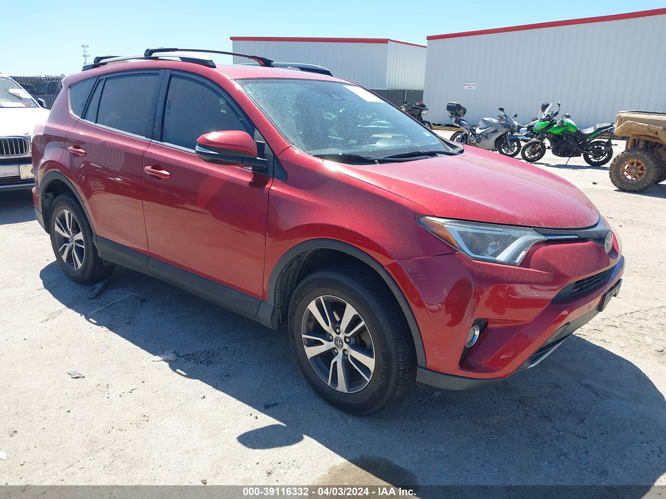 TOYOTA RAV 4 2017 jtmwfrev6hj107304