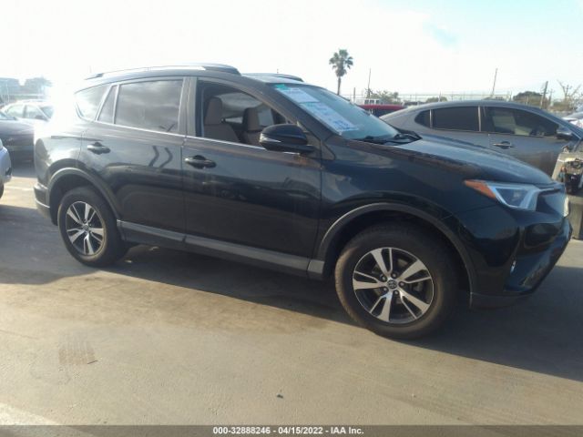 TOYOTA RAV4 2017 jtmwfrev6hj712696