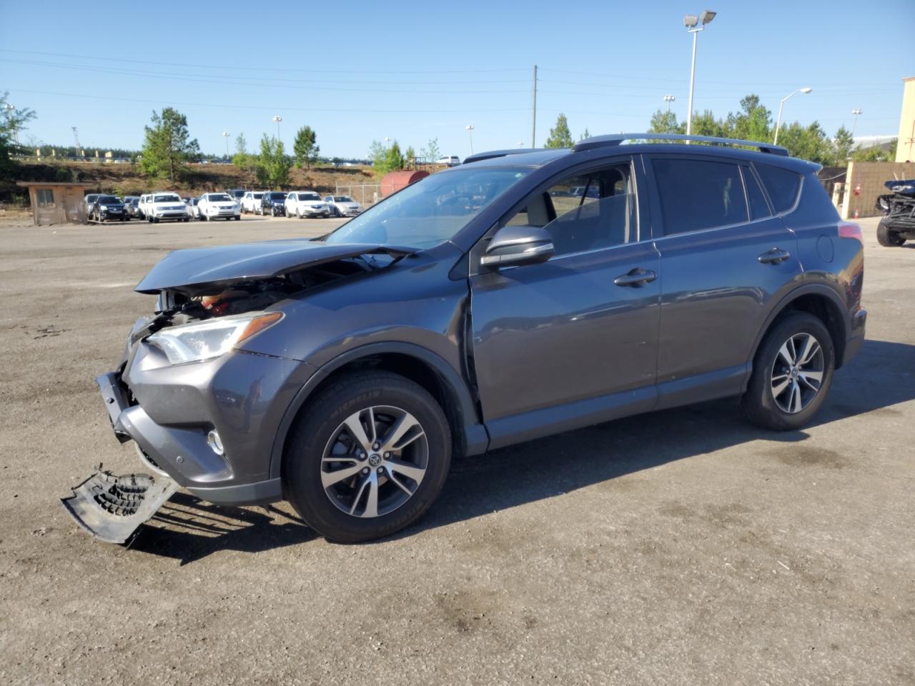 TOYOTA RAV 4 2017 jtmwfrev7hj720094