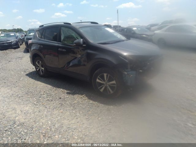 TOYOTA RAV4 2017 jtmwfrev8hj112925