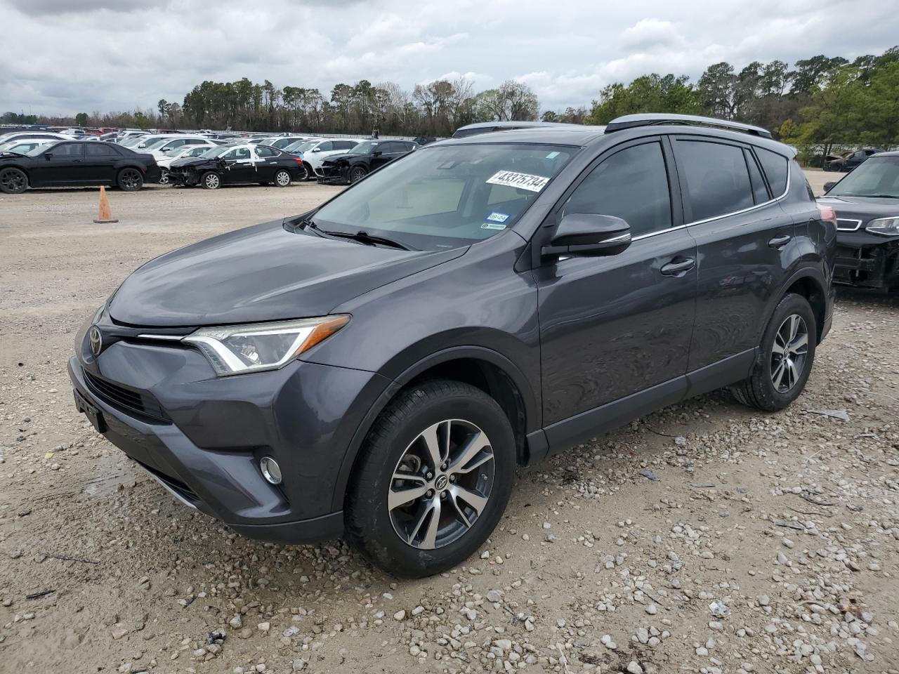 TOYOTA RAV 4 2017 jtmwfrev8hj149182