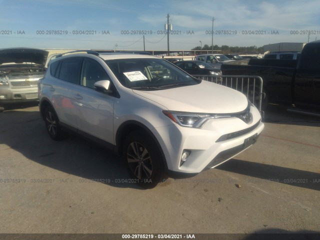 TOYOTA RAV4 2018 jtmwfrev8jd132371