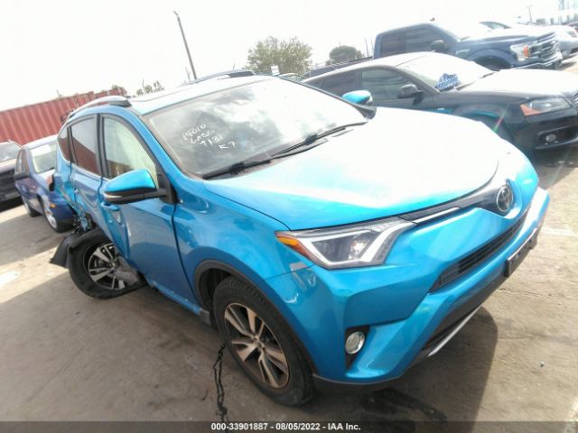 TOYOTA RAV4 2017 jtmwfrev9hd103911