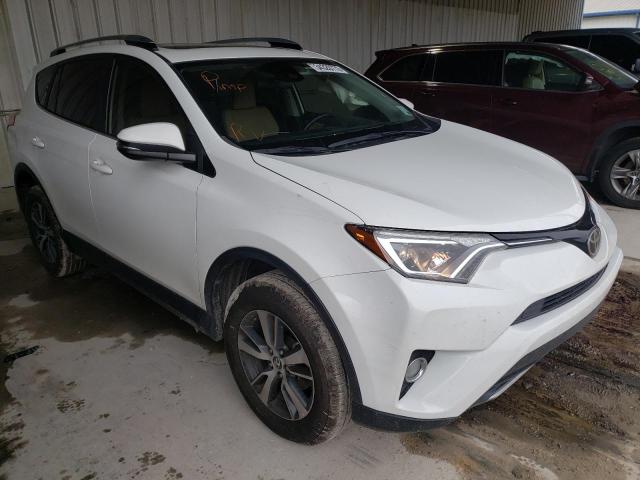 TOYOTA RAV4 XLE 2017 jtmwfrev9hj717424