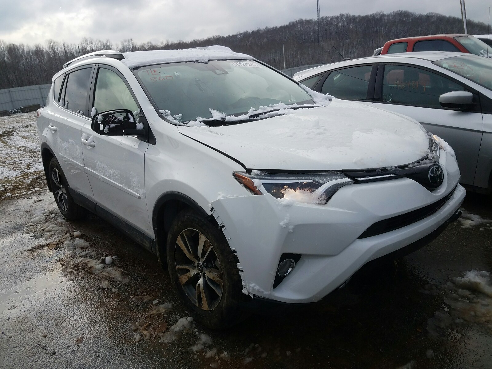 TOYOTA RAV4 ADVEN 2018 jtmwfrev9jj745357