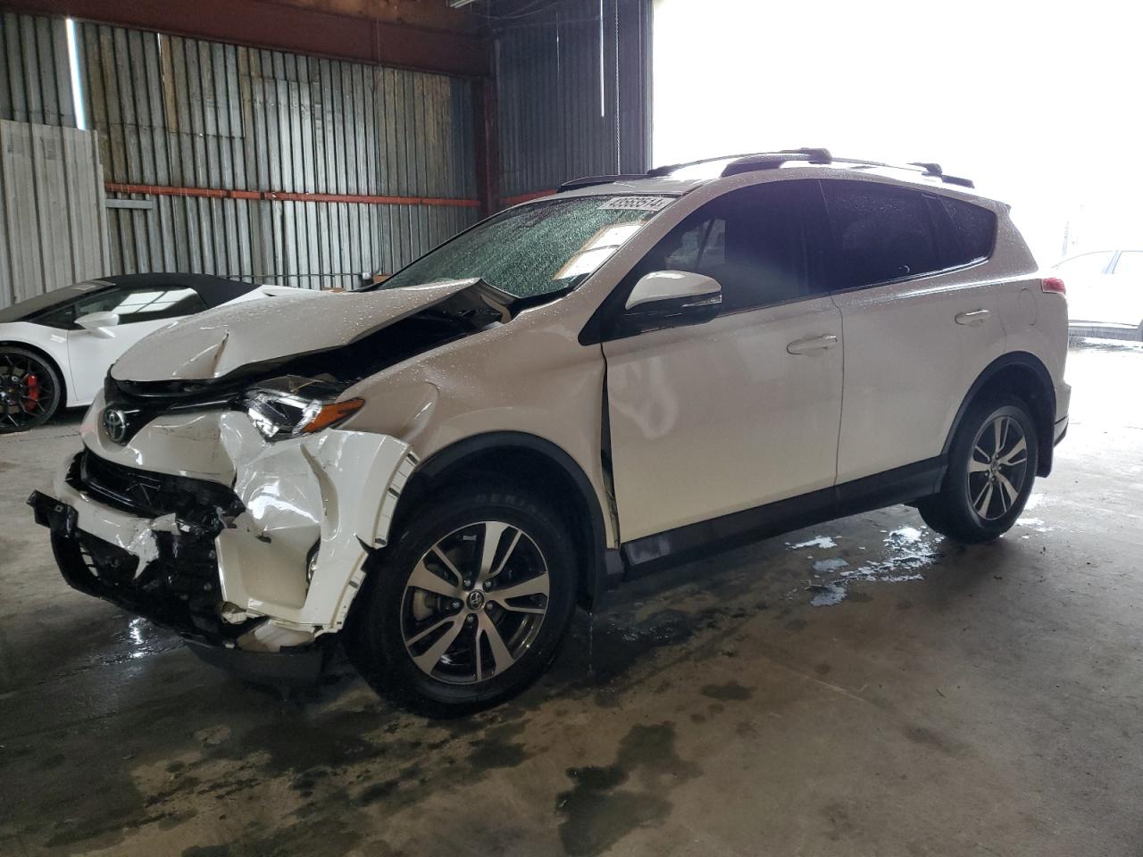 TOYOTA RAV 4 2017 jtmwfrevxhd102122