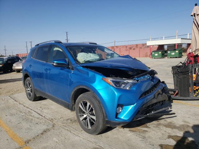 TOYOTA RAV4 XLE 2017 jtmwfrevxhd102170