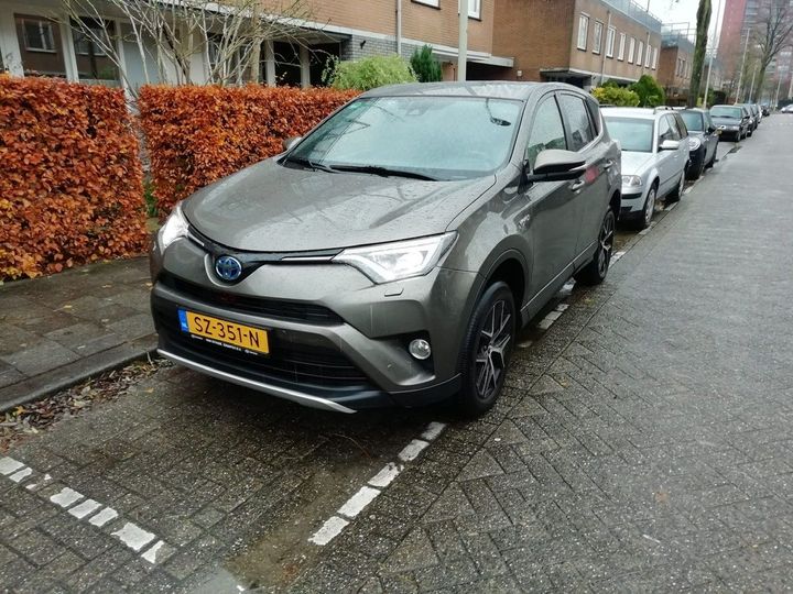 TOYOTA RAV4 2018 jtmwrrev90d061820