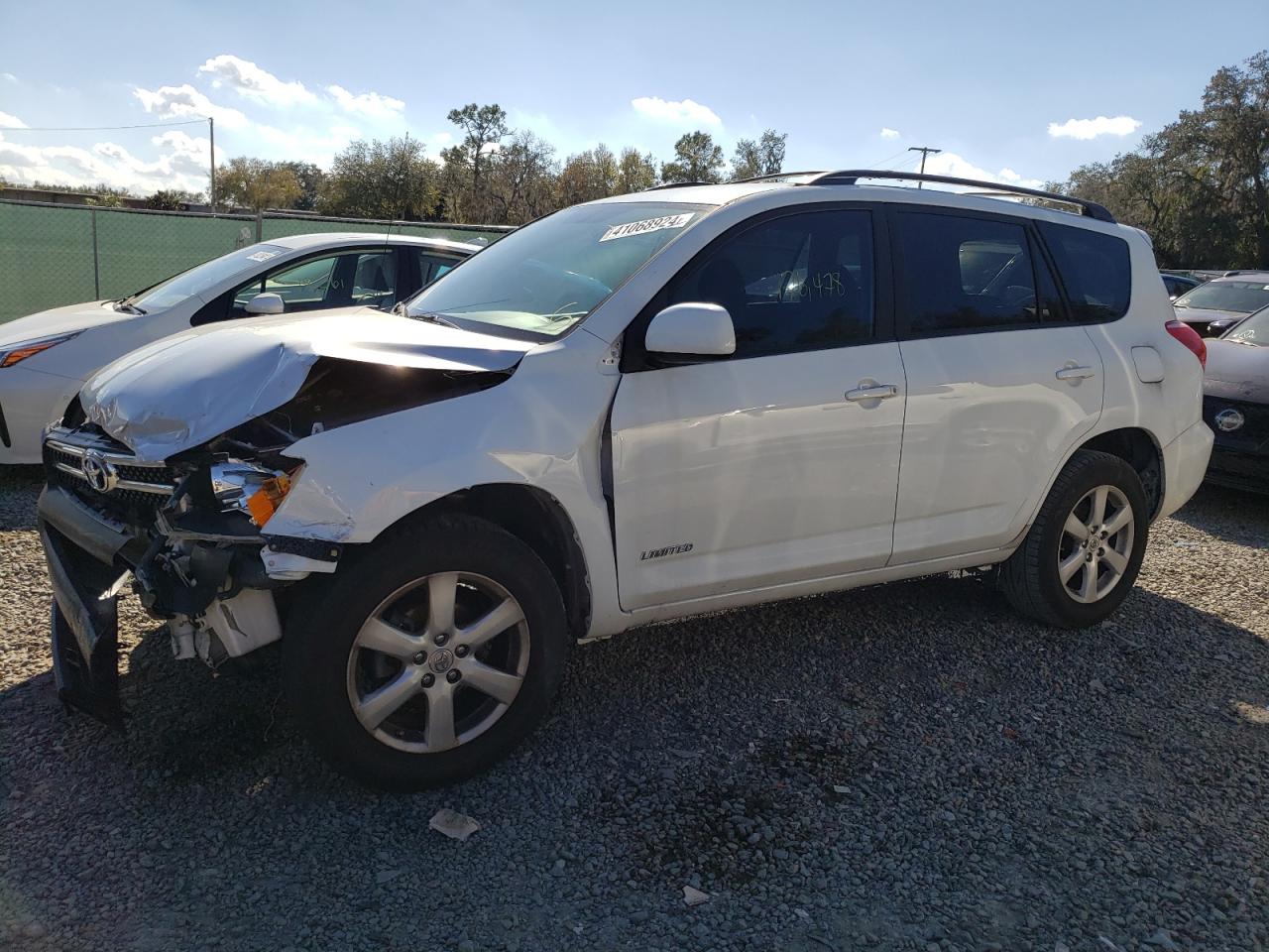 TOYOTA RAV 4 2007 jtmzd31v775050995