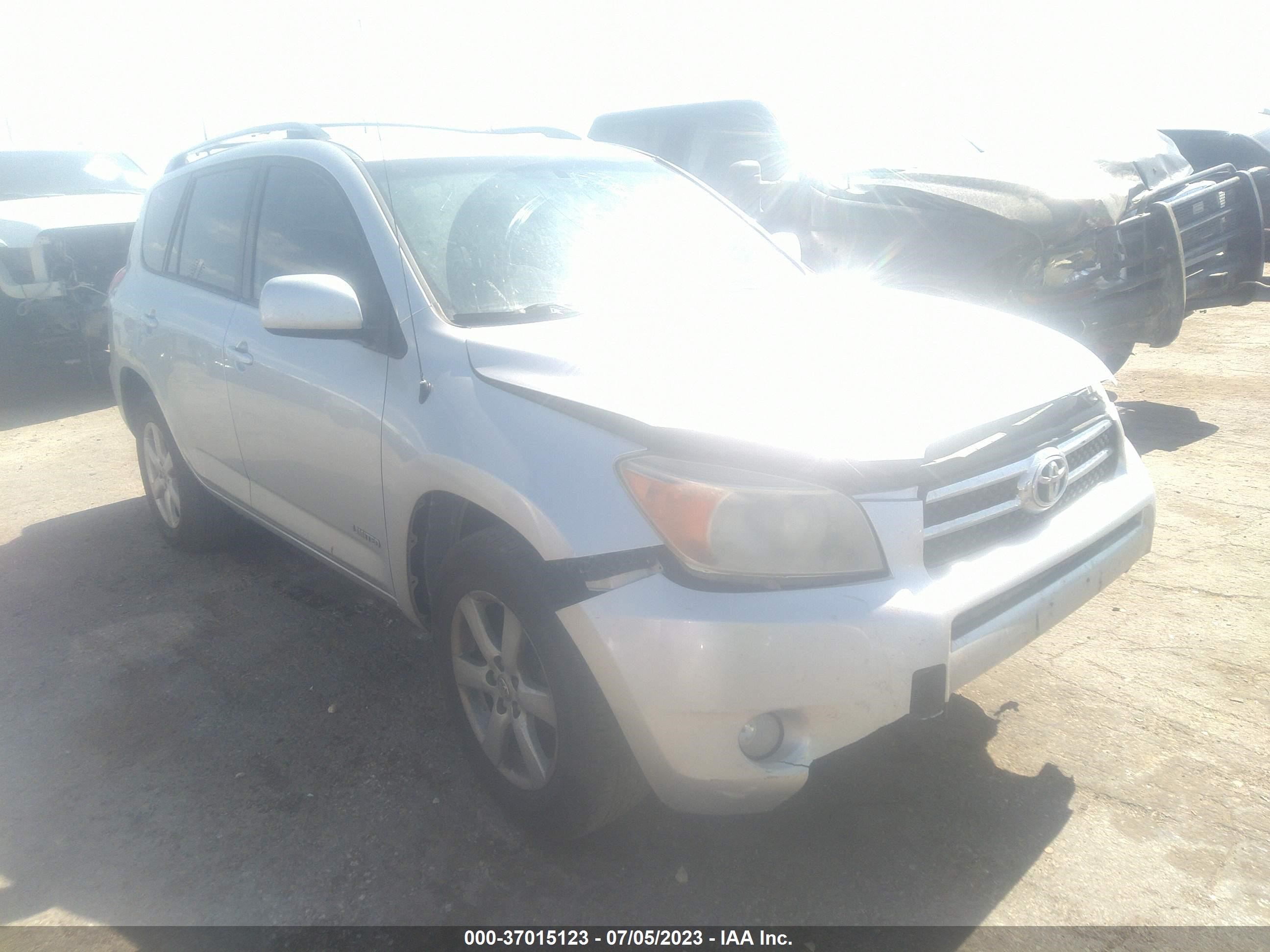 TOYOTA RAV 4 2007 jtmzd31v975068818