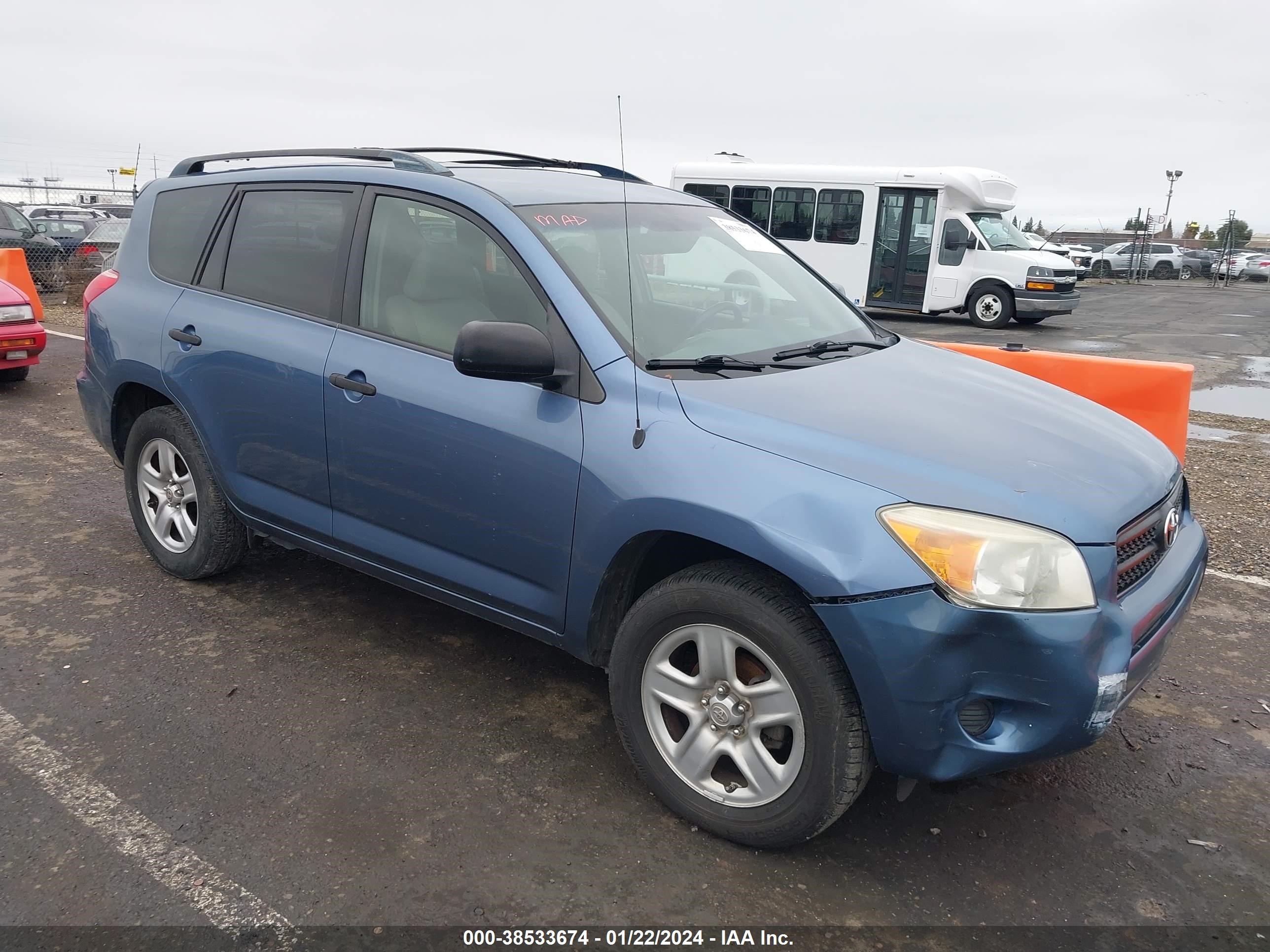 TOYOTA RAV 4 2007 jtmzd33v575045632