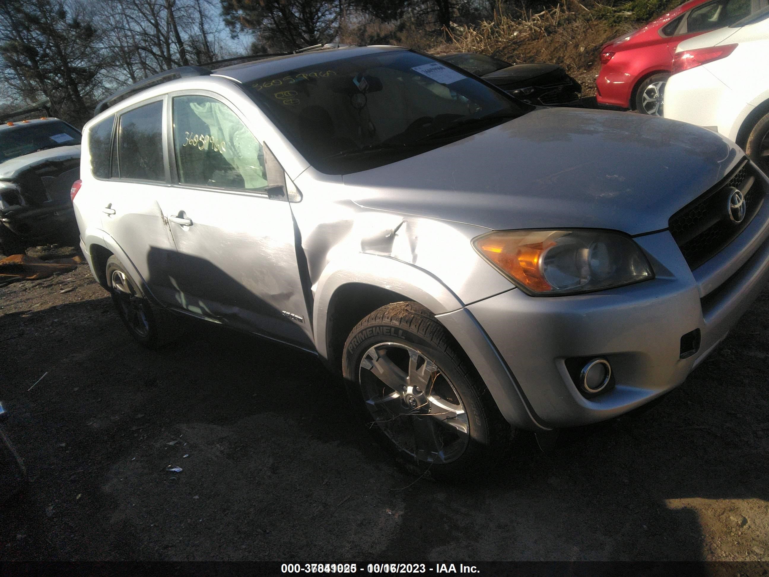 TOYOTA RAV 4 2009 jtmzf32v295007340