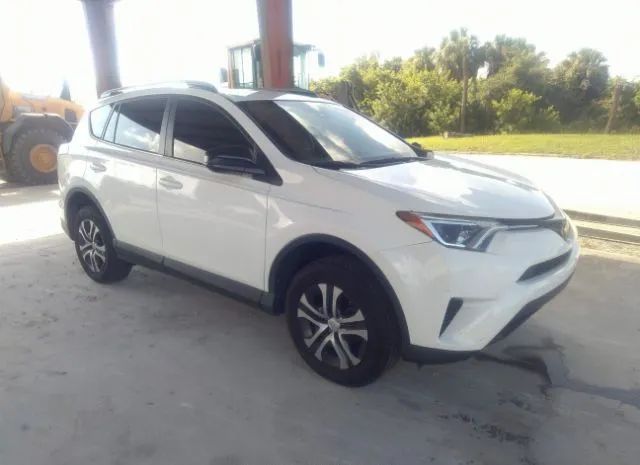 TOYOTA RAV4 2017 jtmzfrev0hj139887