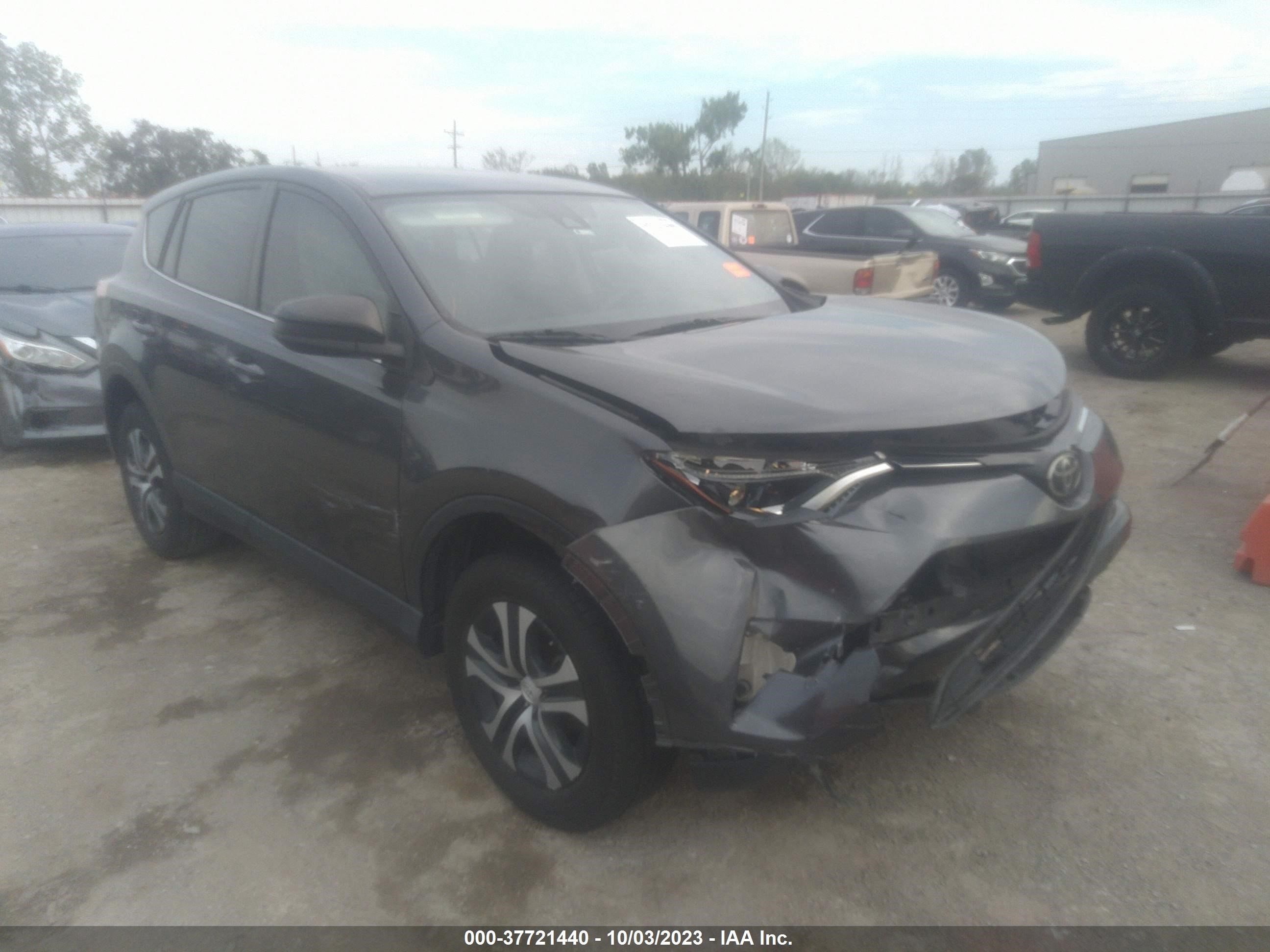 TOYOTA RAV 4 2018 jtmzfrev0jj188173