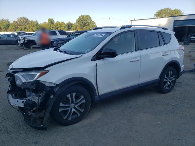 TOYOTA RAV4 LE 2018 jtmzfrev0jj212293