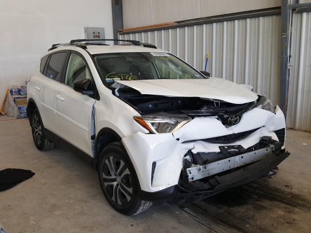 TOYOTA RAV4 LE 2018 jtmzfrev0jj747544