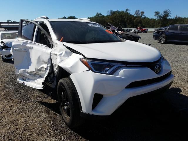 TOYOTA RAV4 LE 2018 jtmzfrev0jj752663