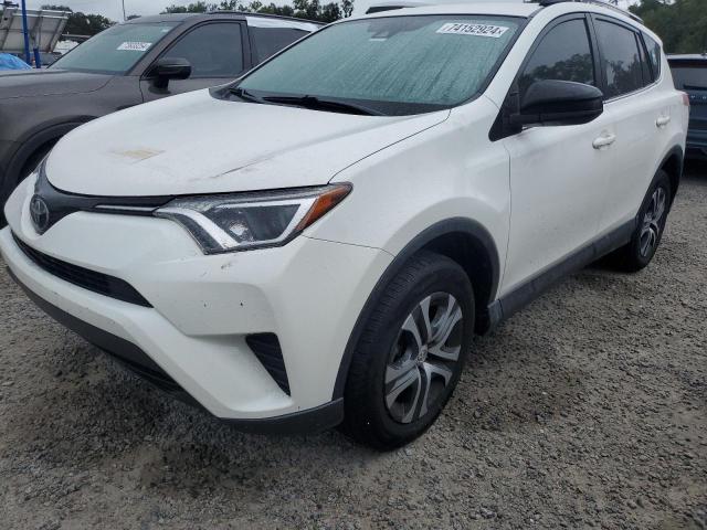 TOYOTA RAV4 LE 2017 jtmzfrev1hj133550