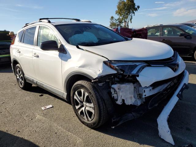 TOYOTA RAV4 LE 2017 jtmzfrev1hj143592