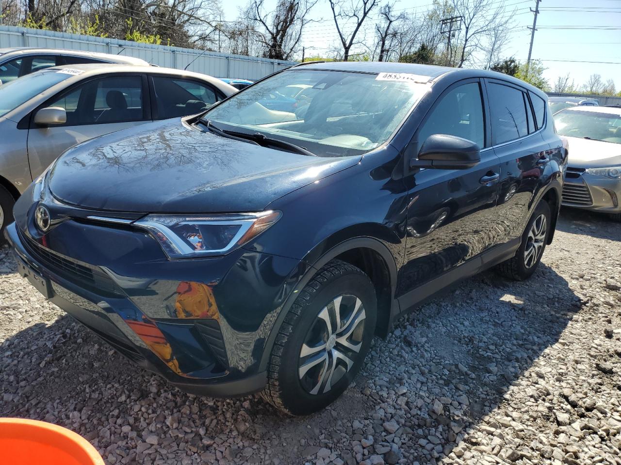 TOYOTA RAV 4 2017 jtmzfrev1hj148596