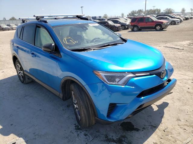 TOYOTA RAV4 LE 2018 jtmzfrev1jj738044