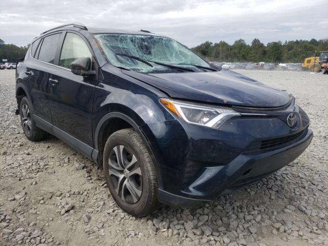 TOYOTA RAV4 LE 2017 jtmzfrev3hj135039