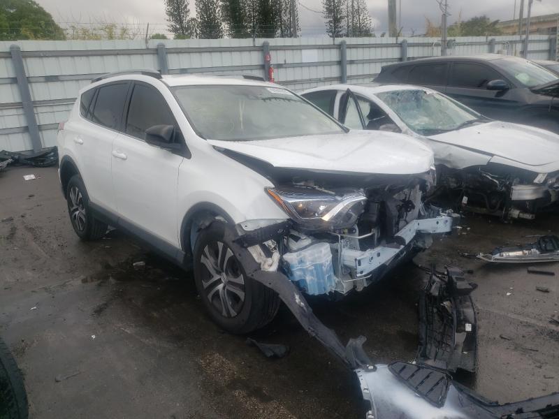 TOYOTA RAV4 LE 2017 jtmzfrev3hj701328