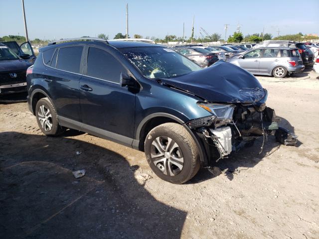 TOYOTA RAV4 LE 2018 jtmzfrev3jj152266