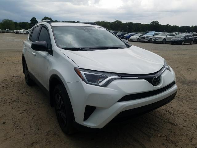 TOYOTA RAV4 LE 2018 jtmzfrev3jj750826