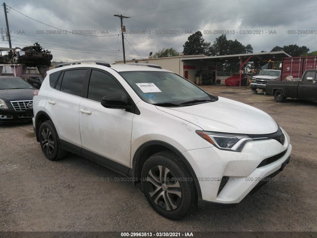 TOYOTA RAV4 2017 jtmzfrev4hd094192