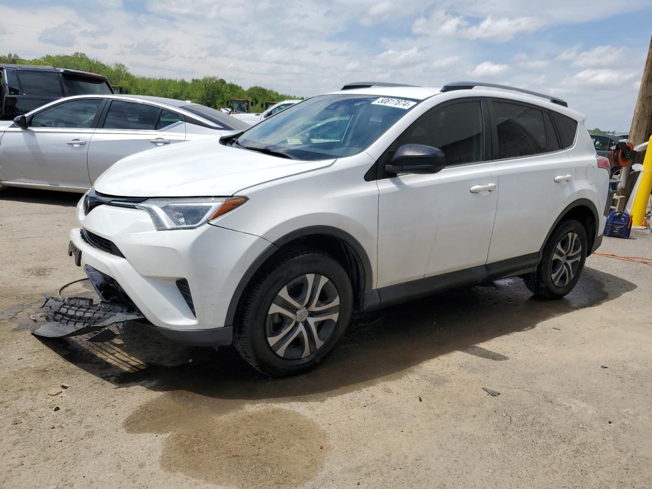 TOYOTA RAV 4 2017 jtmzfrev4hj105340