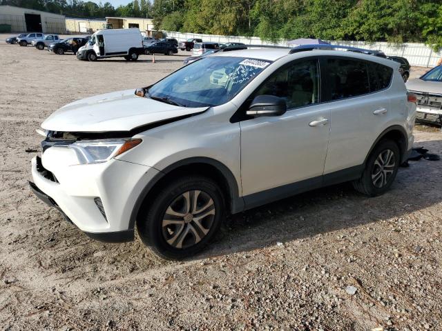 TOYOTA RAV4 LE 2017 jtmzfrev4hj701225