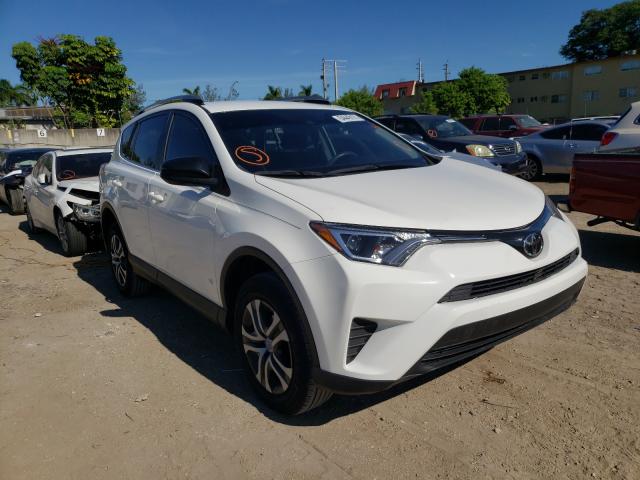 TOYOTA RAV4 LE 2017 jtmzfrev4hj717926