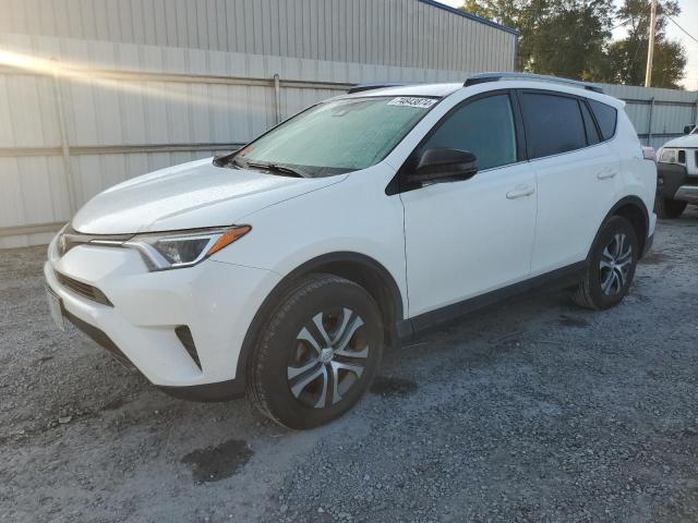 TOYOTA RAV4 LE 2017 jtmzfrev5hj114273