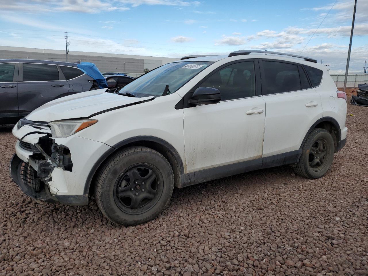 TOYOTA RAV 4 2017 jtmzfrev5hj139996