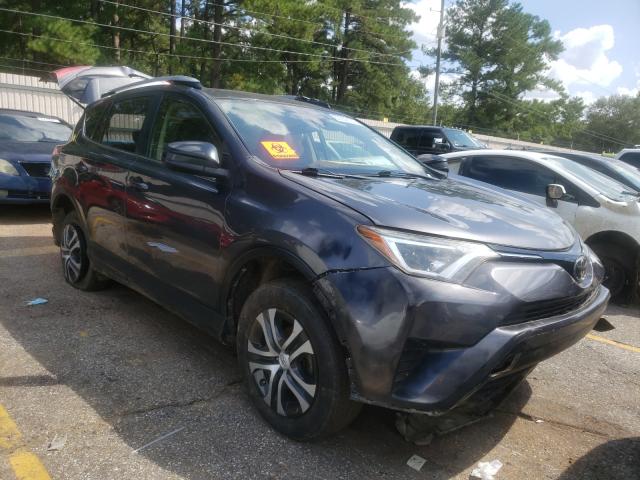 TOYOTA RAV4 LE 2017 jtmzfrev6hj701355