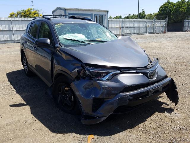 TOYOTA RAV4 LE 2018 jtmzfrev6jj185391